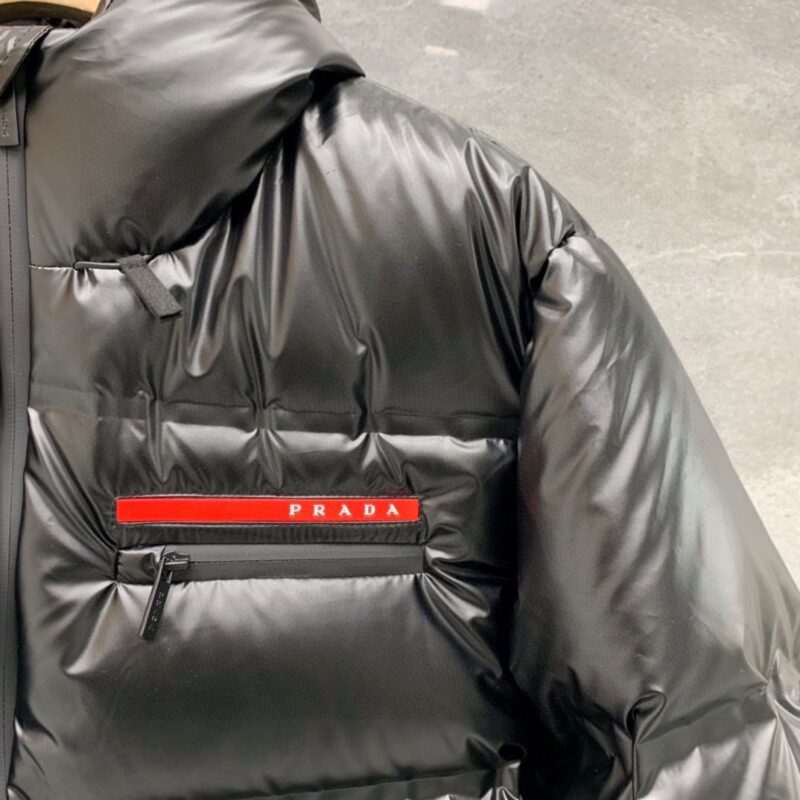 PRADA ダウンジャケット 代金引換 送料無料 おうちで試着 - 画像 (7)