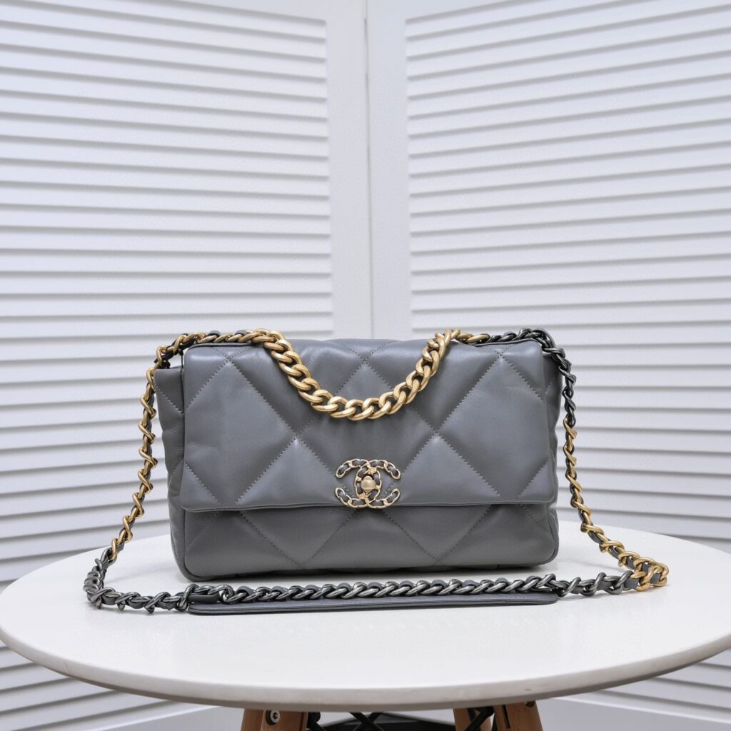 CHANEL 19 AS1160 19BAG - 画像 (20)