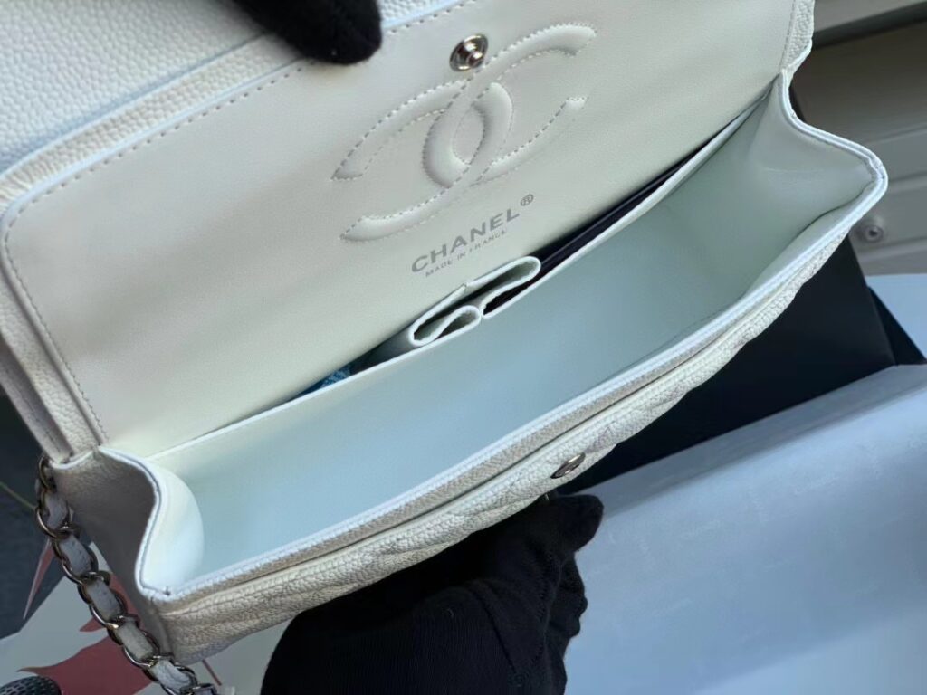 Chanel Flap Bag 1112 - 画像 (4)