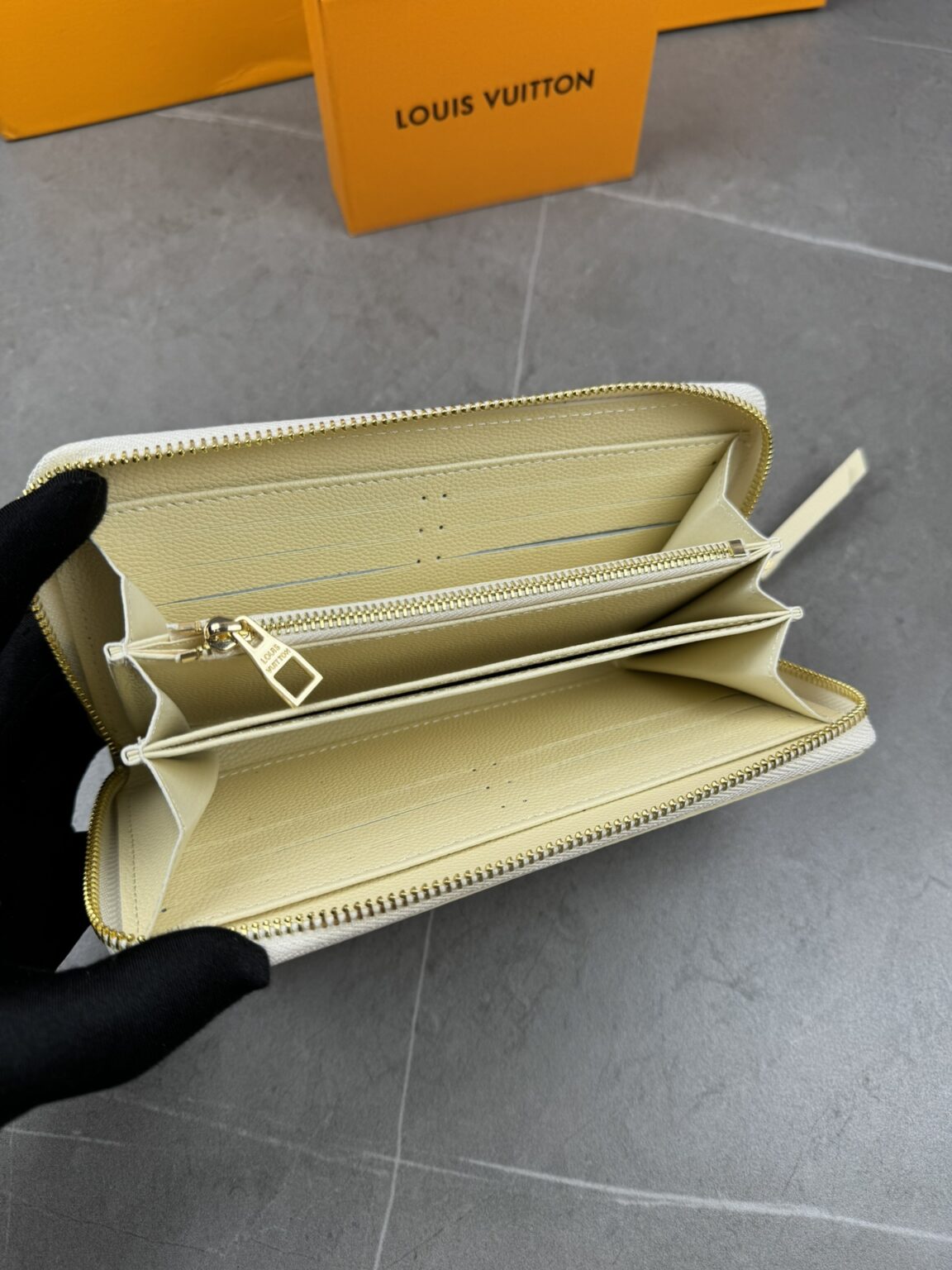 LV Louis Vuitton 新作財布です 3 zm 95518 - 画像 (5)