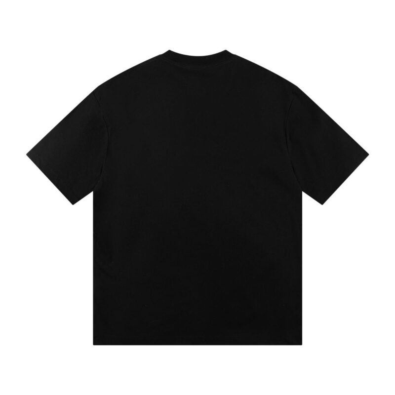 【GIVENCHY 公式旗艦店】ジバンシー Tシャツ ご好評に付き再入荷！ - 画像 (4)