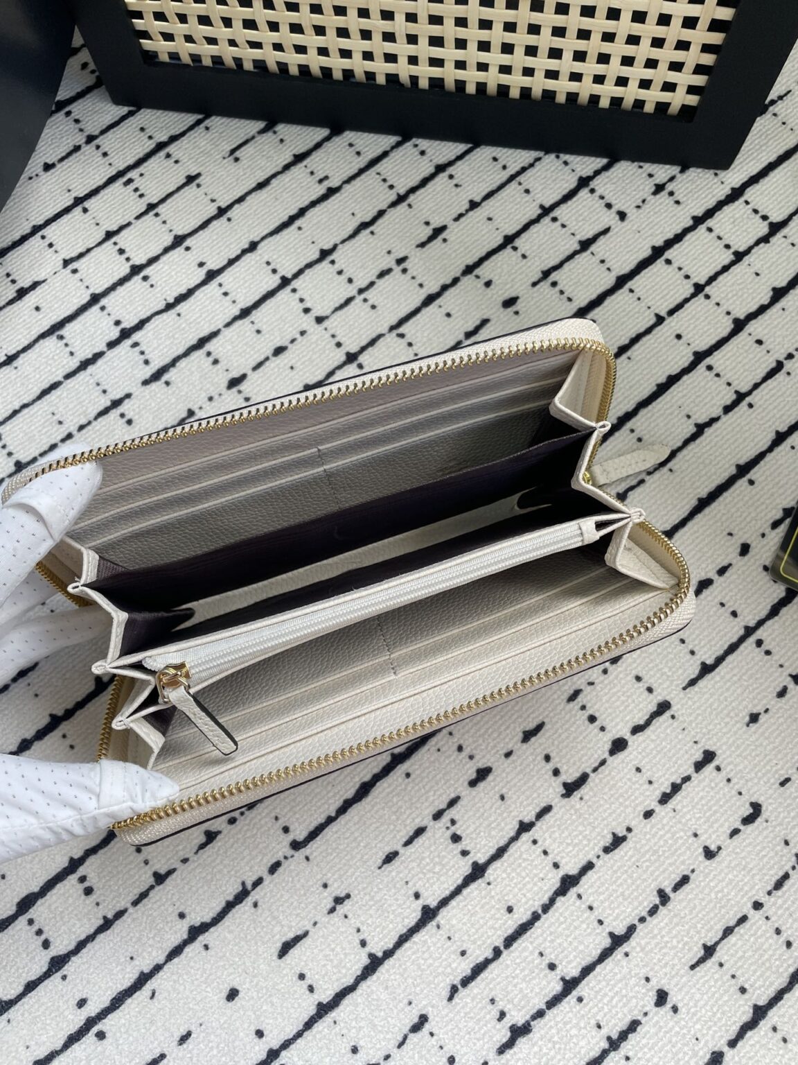 GUCCI 新作財布です 27 zm 95519 - 画像 (5)