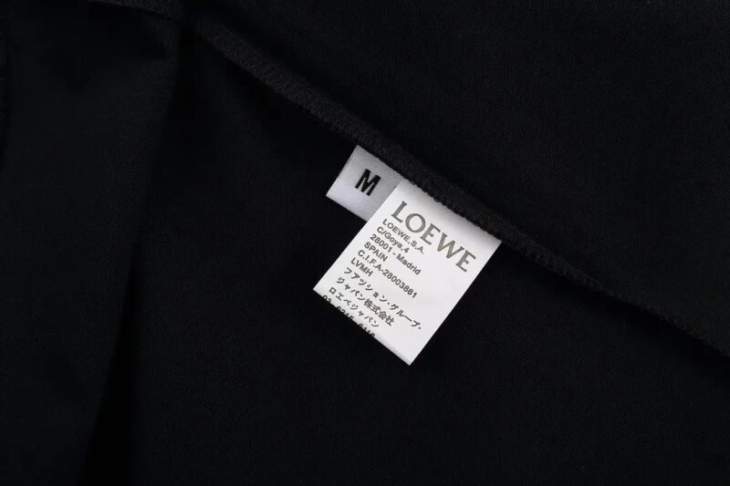 【LOEWE 公式旗艦店】ロエベ Tシャツ ご好評に付き再入荷！ - 画像 (5)
