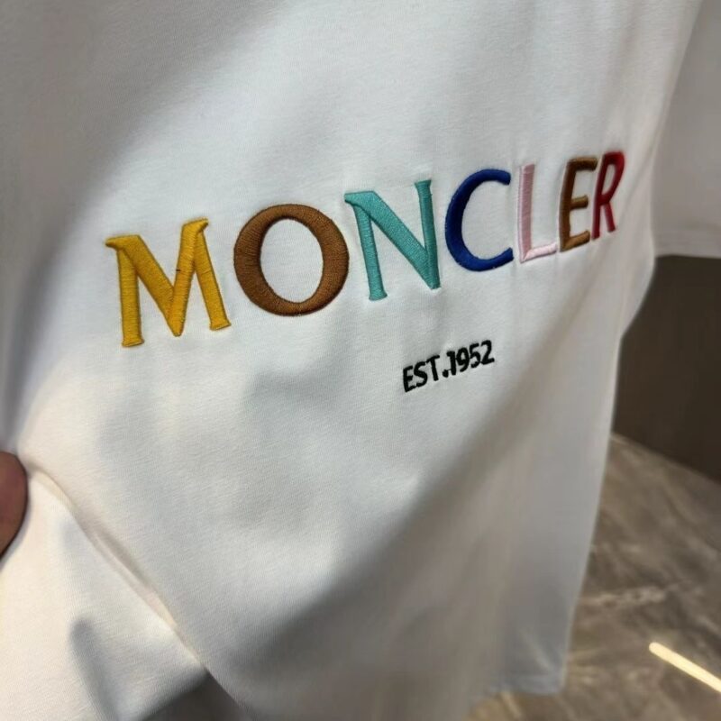 【Moncler 】（モンクレール）男女兼用、ご好評に付き再入荷！ - 画像 (4)