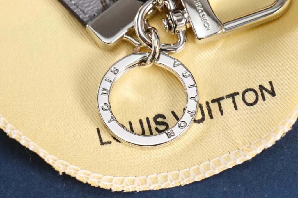 LV Louis Vuitton バッグペンダント キーホルダー 66 zm - 画像 (9)