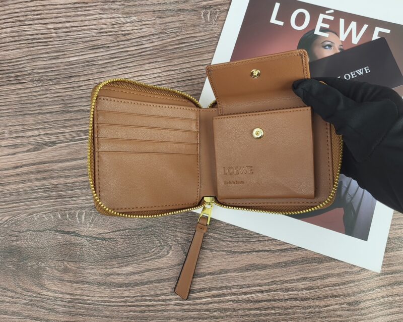 LOEWE 財布 4 zm 94920 - 画像 (9)