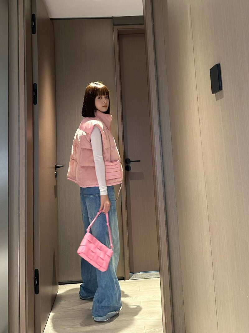 MONCLER ダウンベスト SS96781 - 画像 (5)