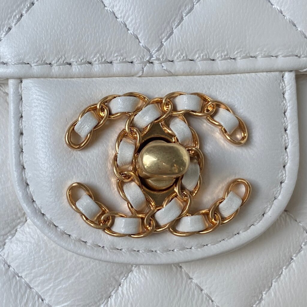 Chanel❄️24C 🔅AS4362 diamond letter handle mini CF - 画像 (3)