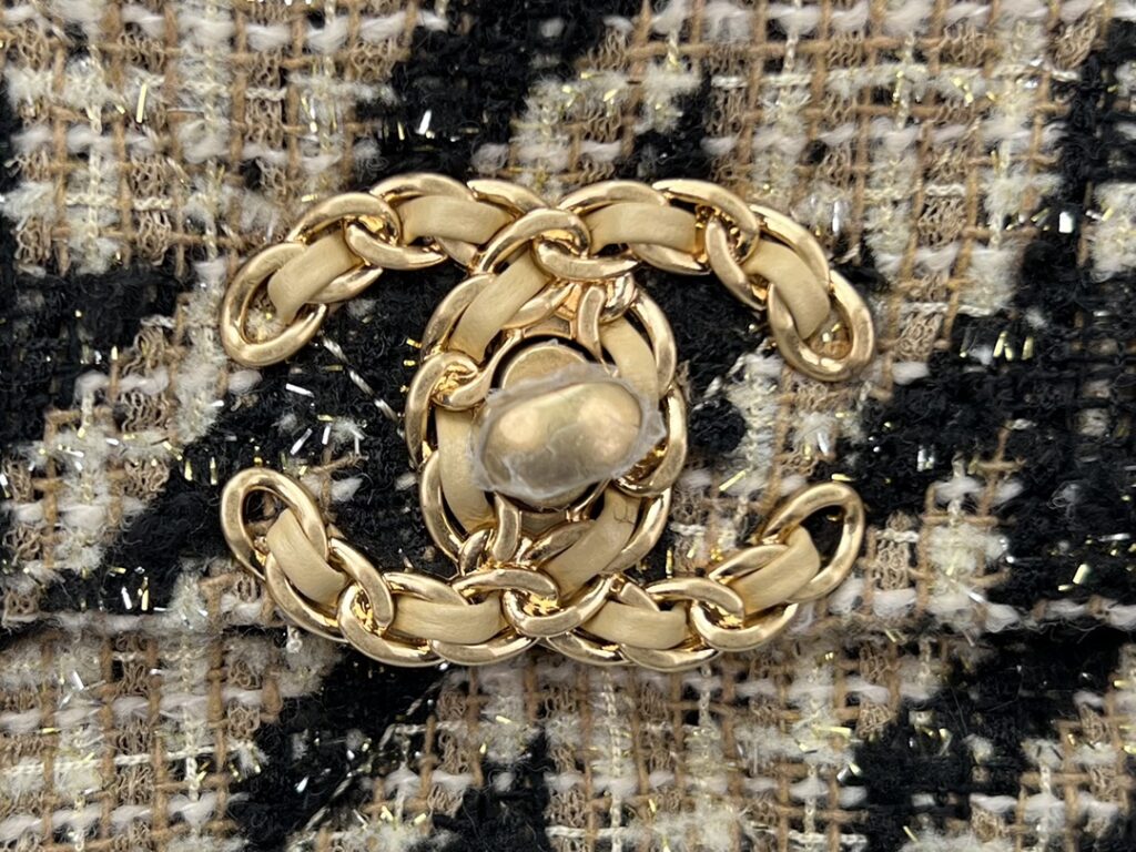 CHANEL 19 HANDBAG AS1161 - 画像 (9)