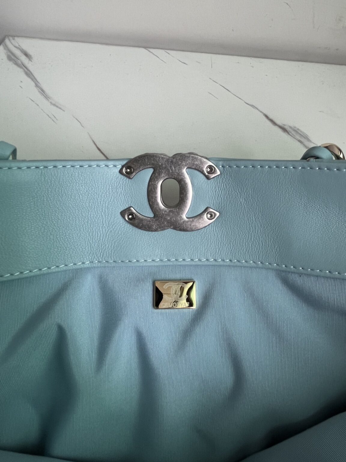 CHANEL 19 SHOPPING BAG 3519 - 画像 (5)