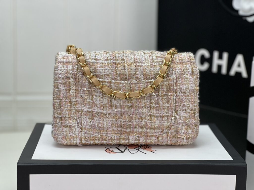 Chanel MINI CLASSIC FLAP BAG 1116 - 画像 (18)