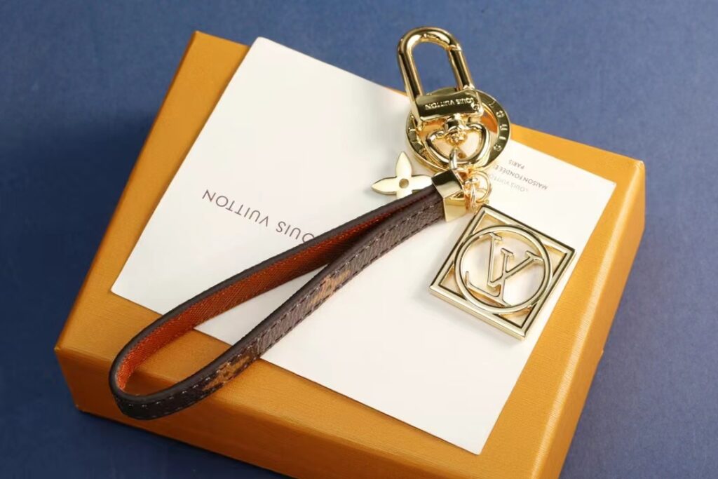 LV Louis Vuitton バッグペンダント キーホルダー 74 zm - 画像 (4)