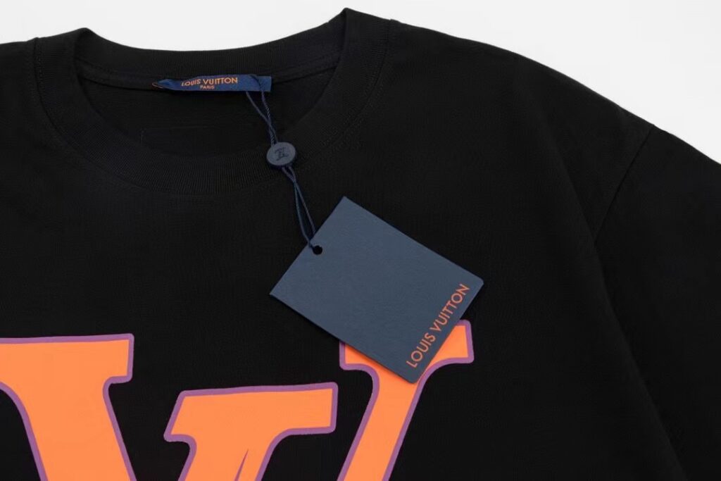 【LOUIS VUITTON 公式旗艦店】ルイヴィトン Tシャツ ご好評に付き再入荷！ - 画像 (9)