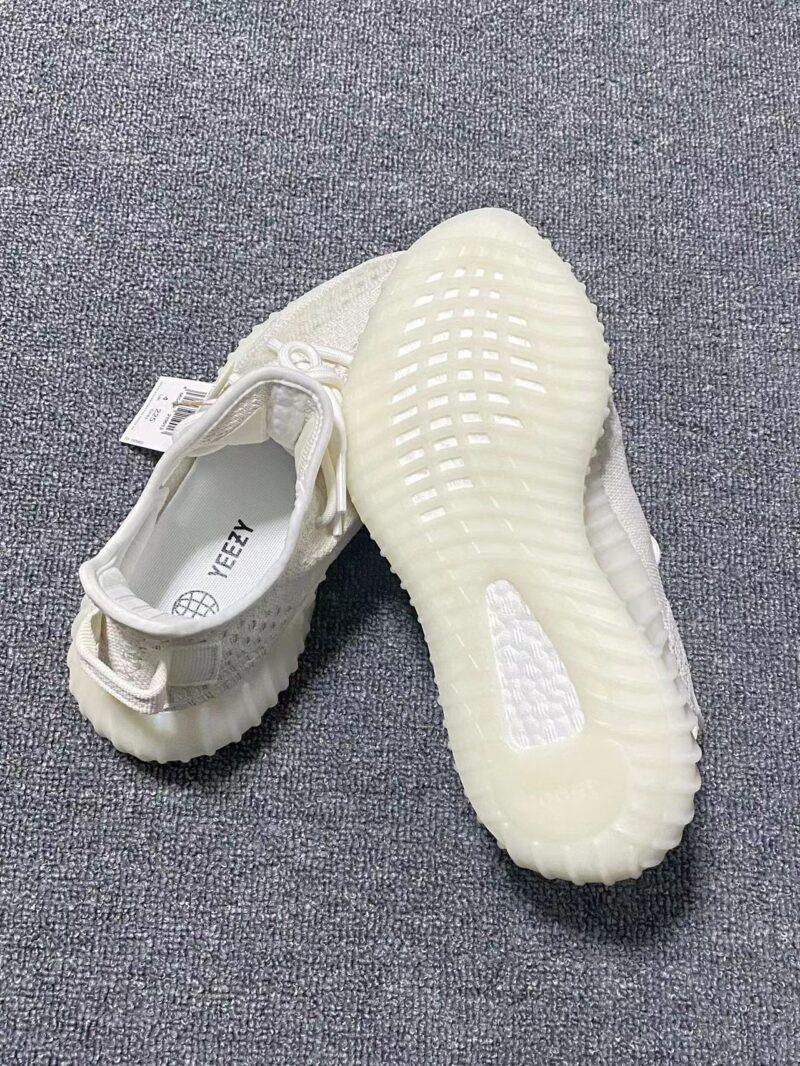 adidas Yeezy Boost 350 V2 Bone ホワイト イージーブースト - 画像 (5)