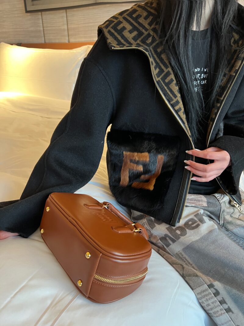 fendiウールのコート13 SS100591 - 画像 (3)