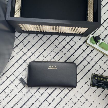 GUCCI 新作財布です3 zm 95519