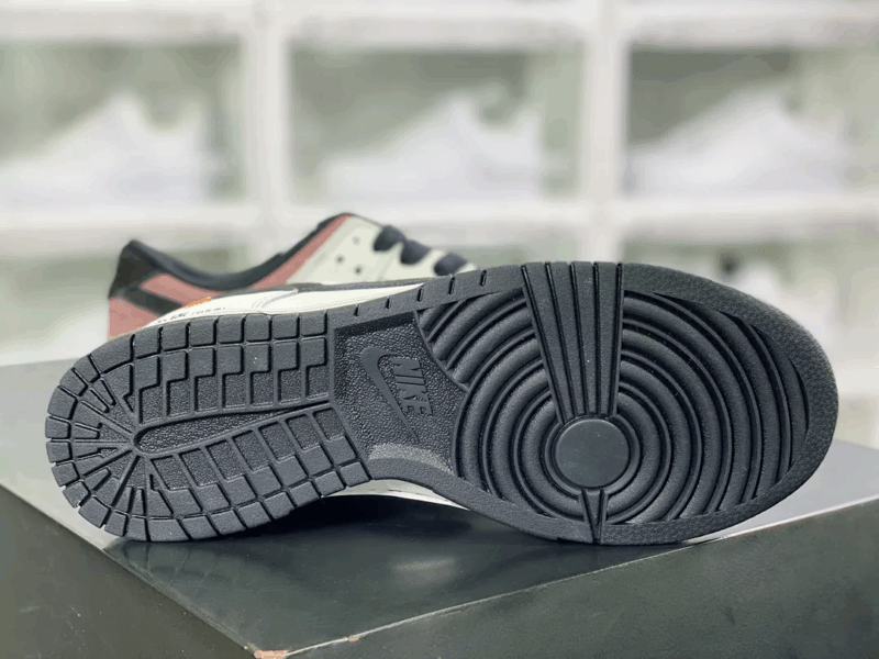 ★NIKE★送関込★激レア確定！世界が欲しがるプレミアムな逸足♪ 【今年の新商品】【新商品発売】頭文字D×NIKE Low Dunks - 画像 (11)