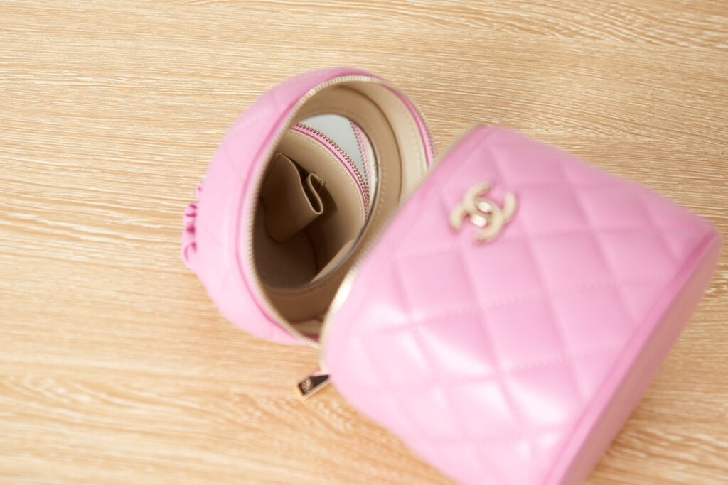 Chanel MINI CHANEL 22S AS2730 - 画像 (4)