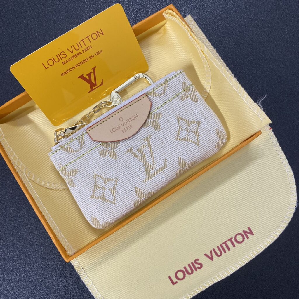 LV Louis Vuitton 小銭入れ に飾りを付ける zm 94914 - 画像 (3)