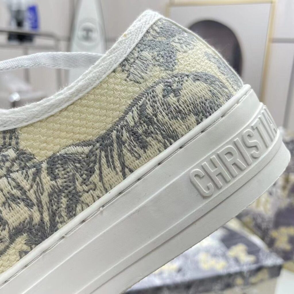 DIOR スーパー刺繍アルファベットスニーカー 04 zm94831 - 画像 (2)