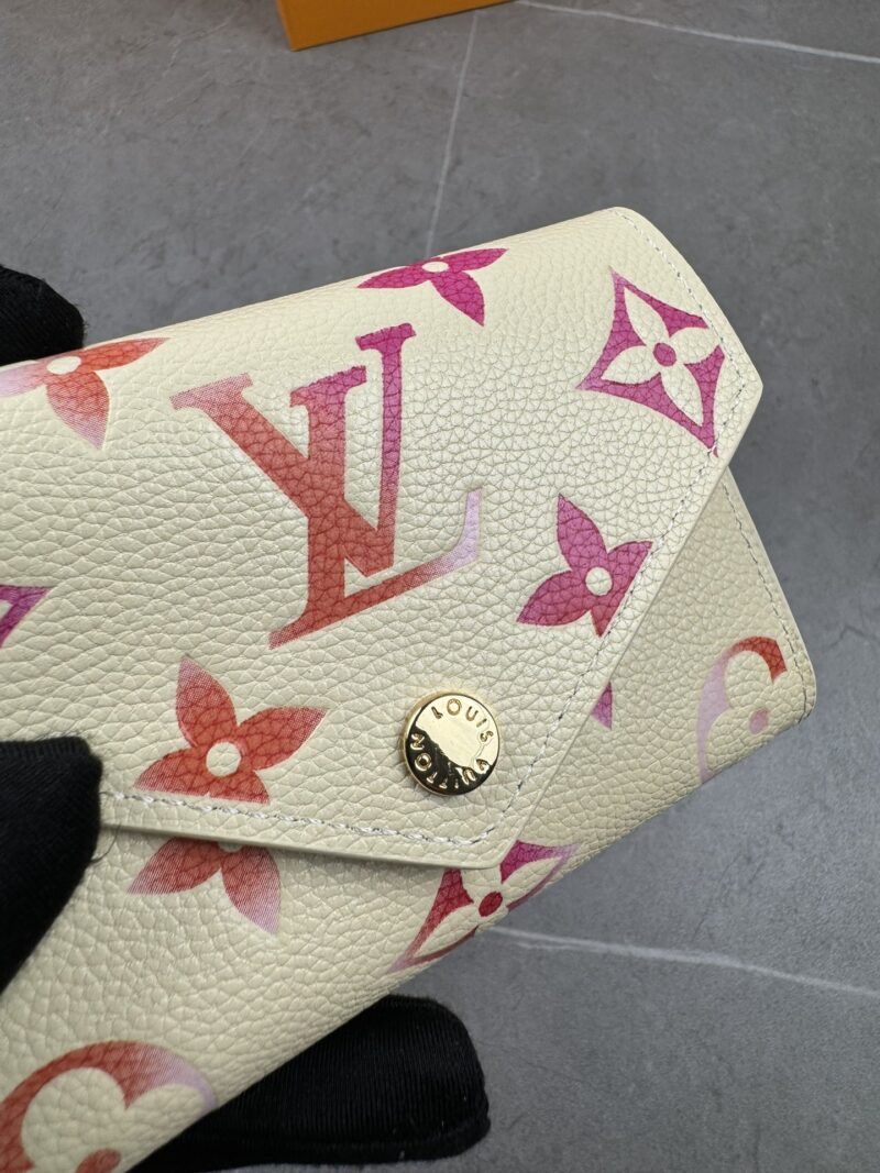 LV Louis Vuitton 新作財布です 2 zm 95518 - 画像 (8)