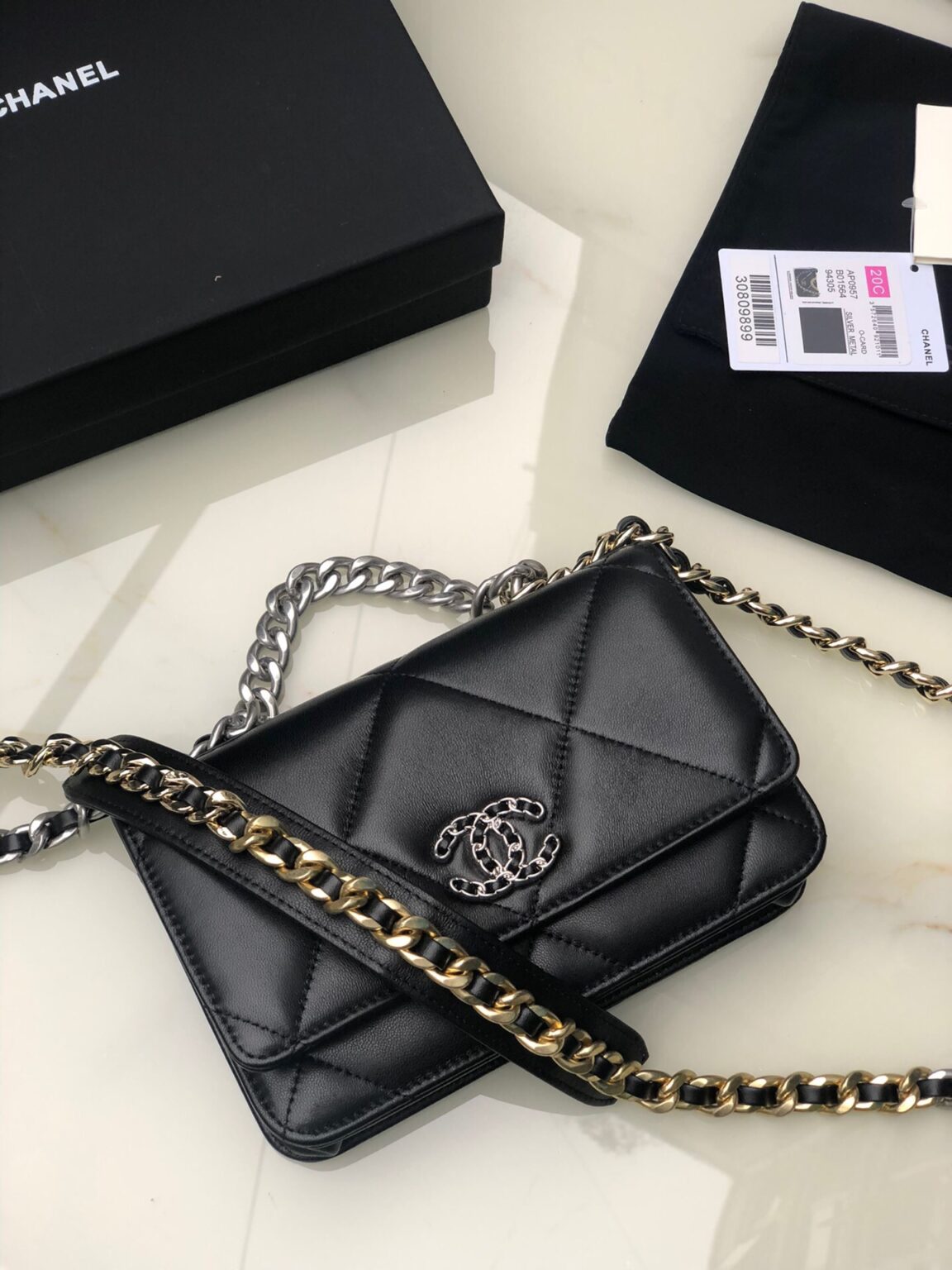 CHANEL 19 WALLET ON CHAIN 0957 - 画像 (8)