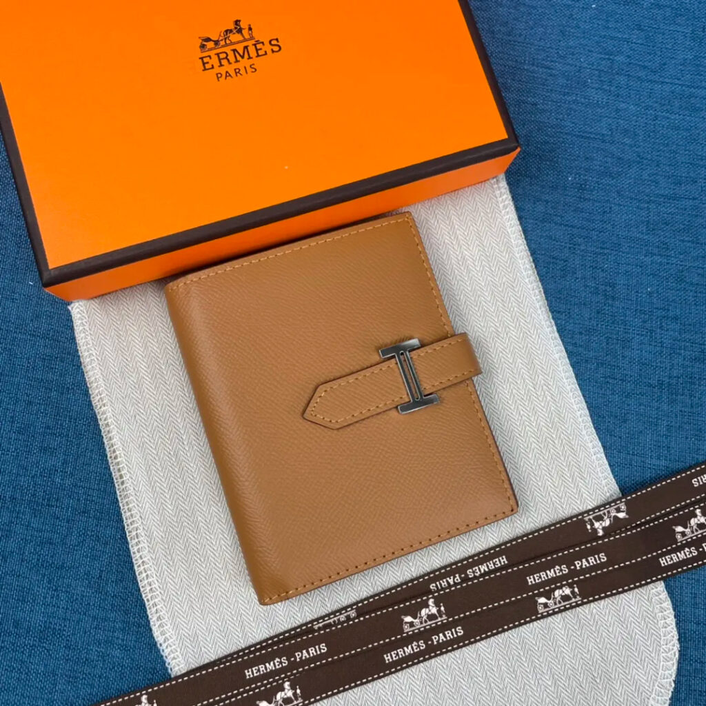 HERMÈS 財布 10カラー 10X12CM - 画像 (11)