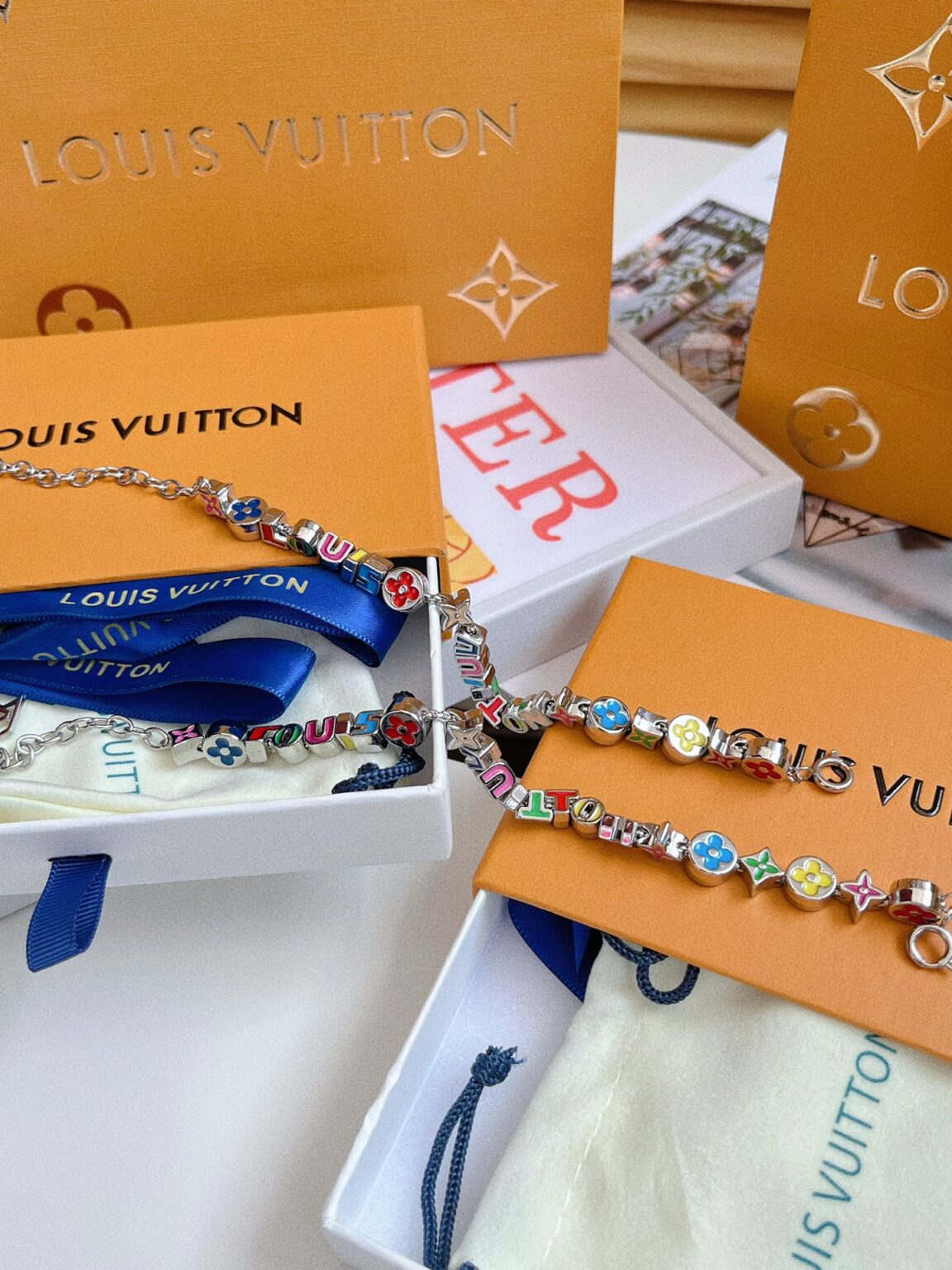 LOUIS VUITTON（ルイヴィトン）【22SS新作】ブラスレ・モノグラム パーティー MP3282 - 画像 (8)