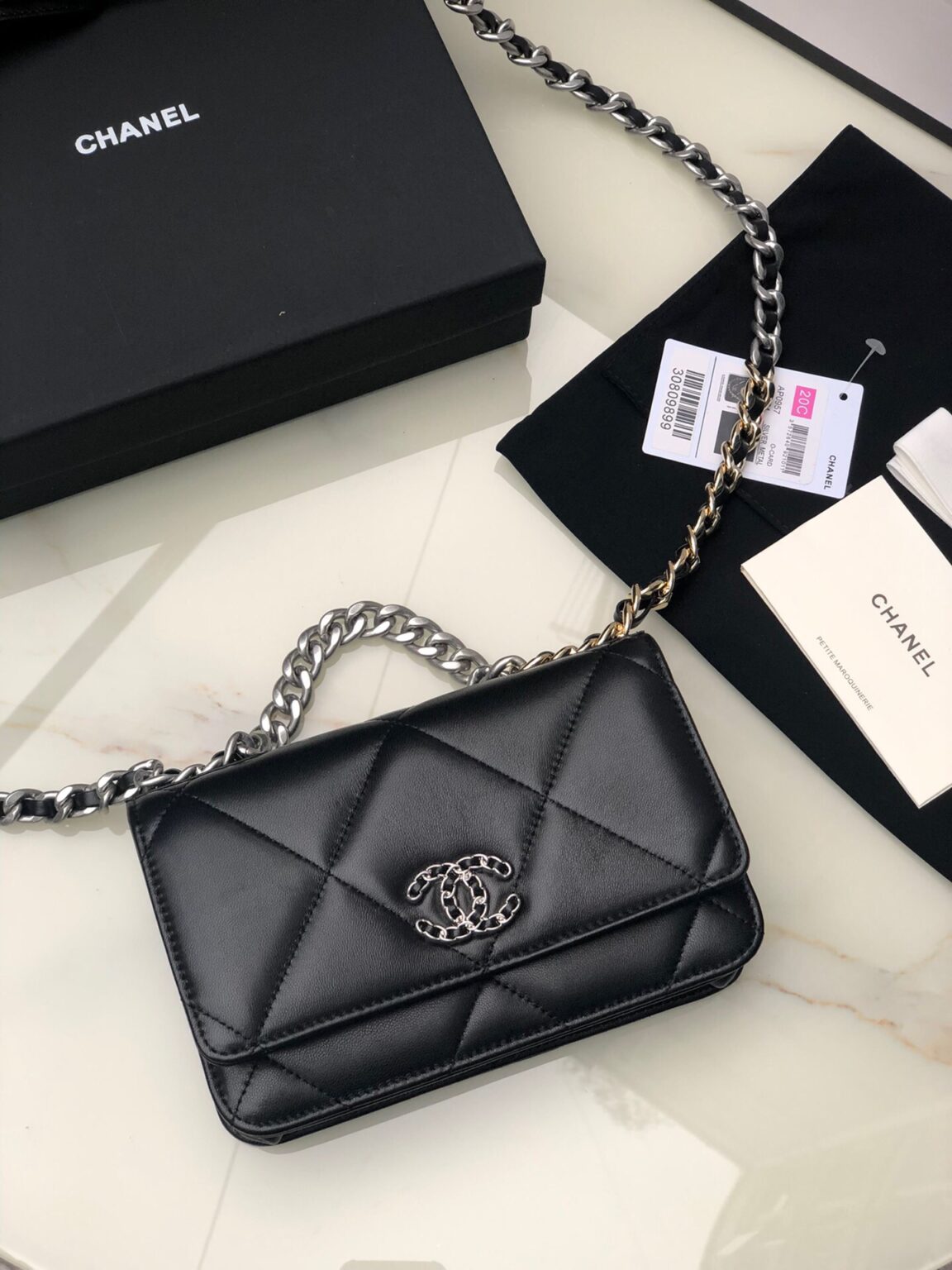CHANEL 19 WALLET ON CHAIN 0957 - 画像 (10)