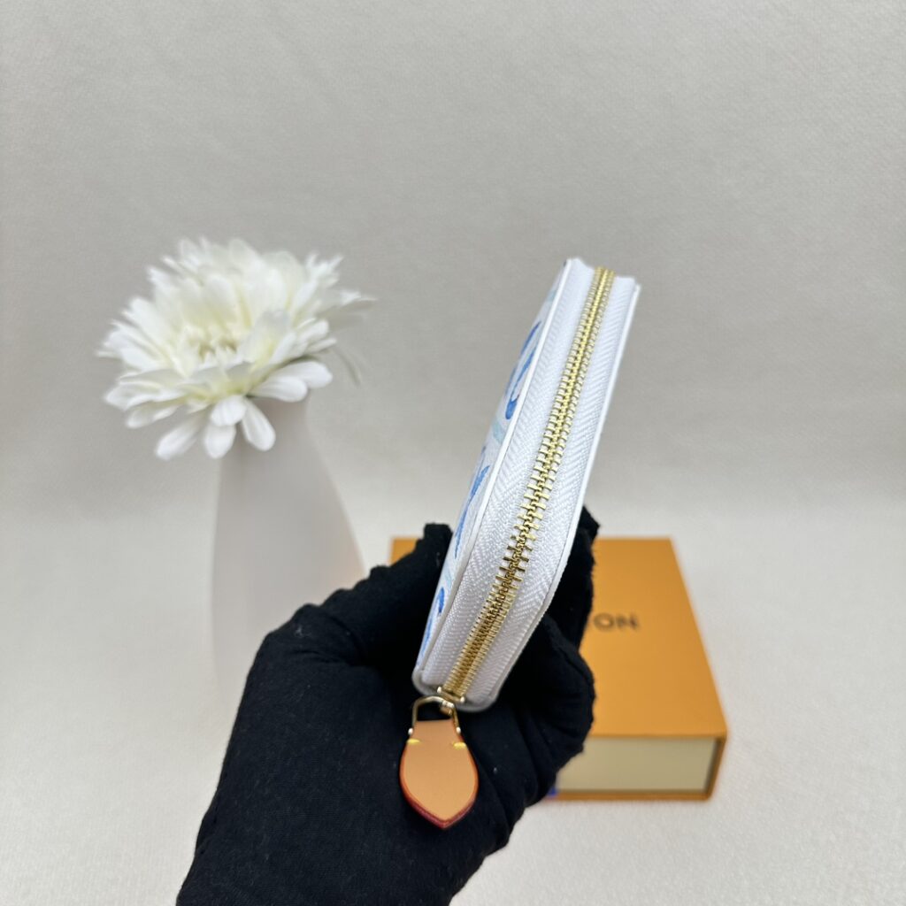 LV Louis Vuitton 新作財布です 56 zm 95520 - 画像 (4)