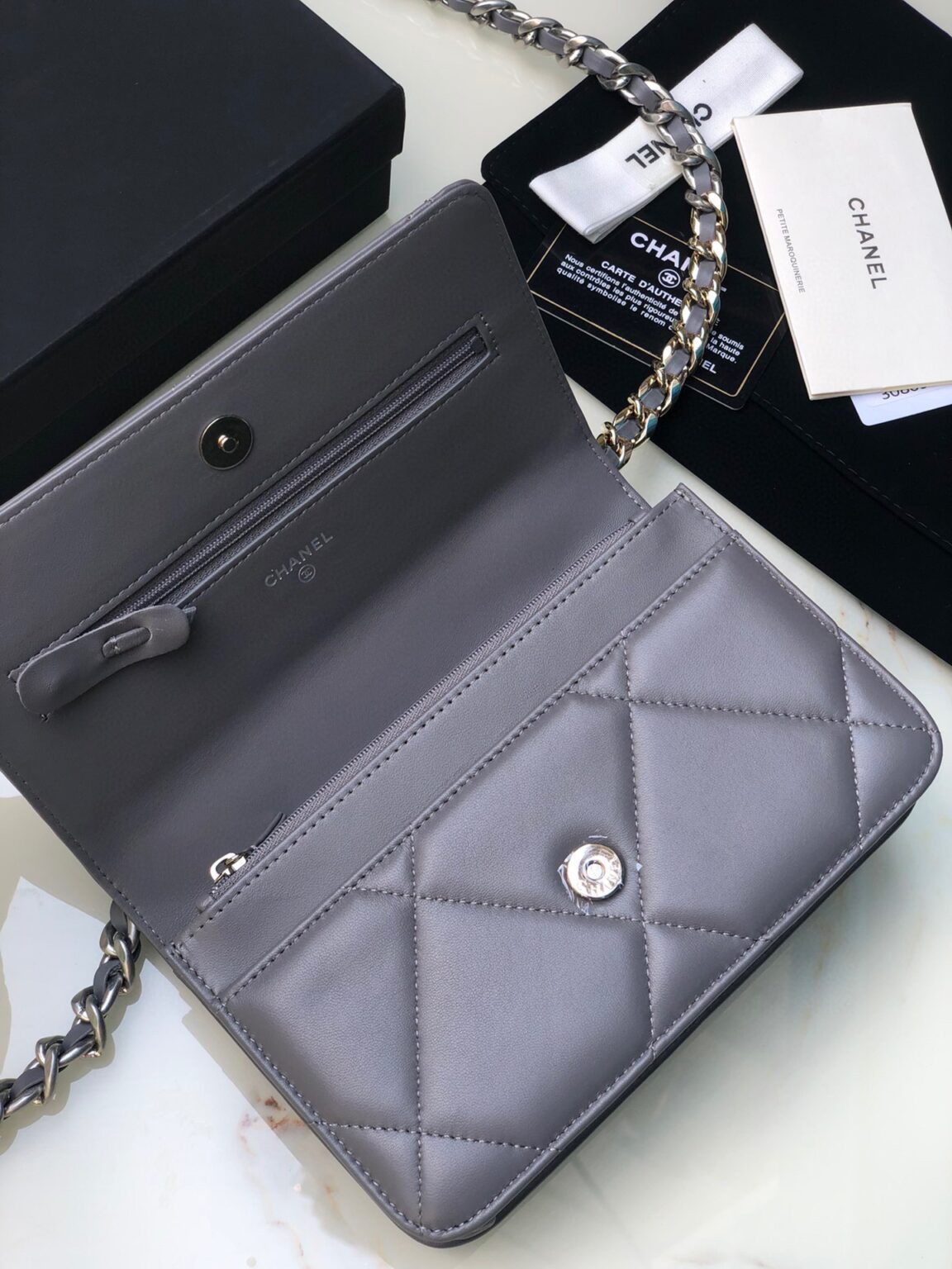CHANEL 19 WALLET ON CHAIN 0957 - 画像 (6)