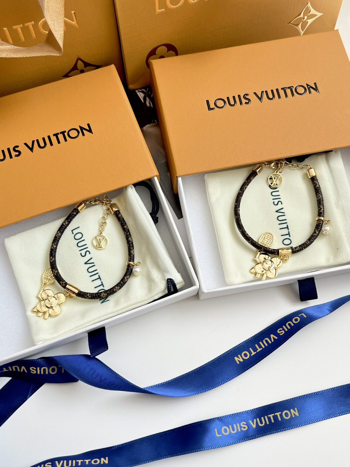Louis Vuitton（ルイヴィトン）vivienne ブレスレット - 画像 (3)