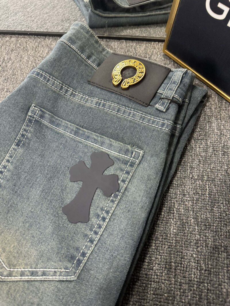 Chrome刺繡入りのトレンディジーンズ 11 SS102438 - 画像 (5)