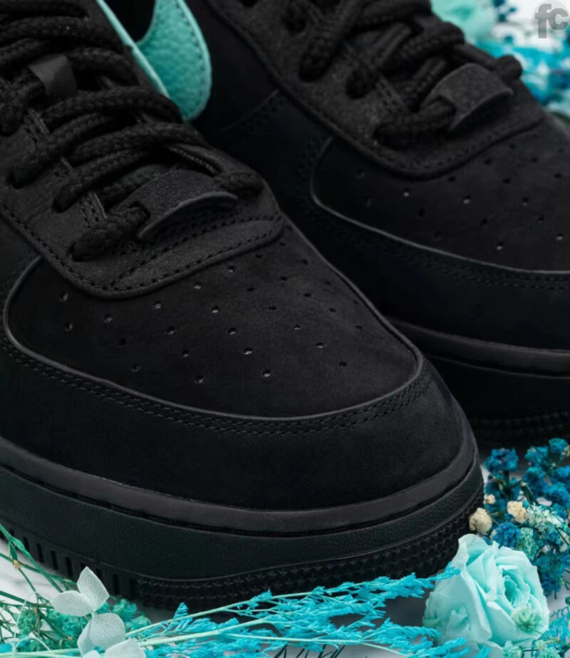 ★NIKE x TIFFANY★送関込★世界中を震撼させた話題のコラボ★ティファニー x ナイキエア フォース 1の限定 - 画像 (6)