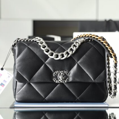 Chanel 19 AS1161
