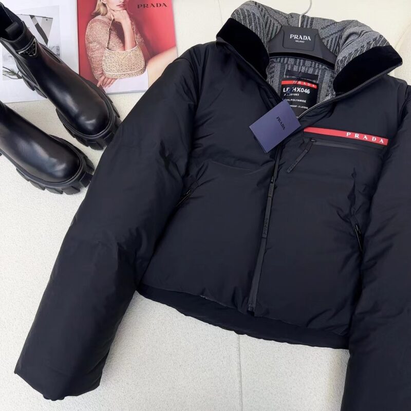 【 PRADA 旗艦店】ご好評に付き再入荷！！ - 画像 (15)