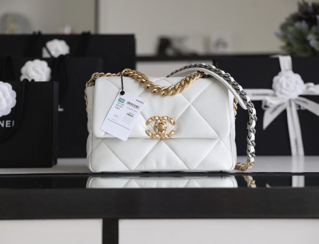 Chanel 19 AS1160 - 画像 (19)