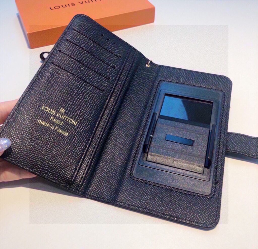LV Louis Vuitton ブラック きんぞく 大柄モノグラム エンボス加工 電話ケース zm - 画像 (2)