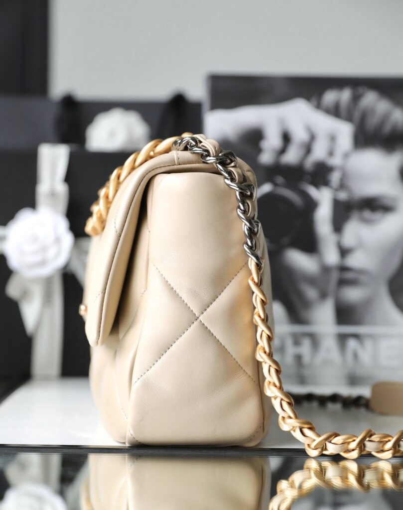 Chanel 19 AS1161 - 画像 (3)