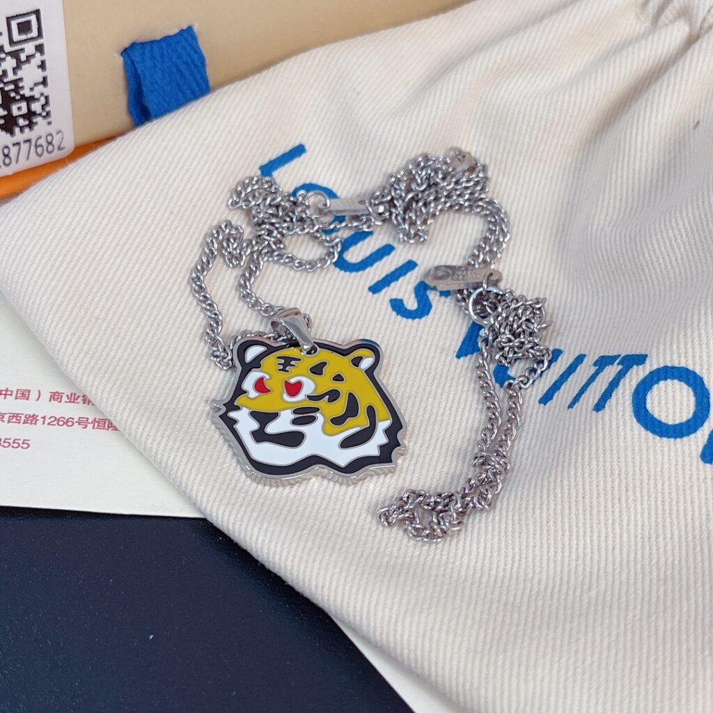 Louis Vuitton（ルイヴィトン）ペンダント・LVタイガー MP3231 - 画像 (10)