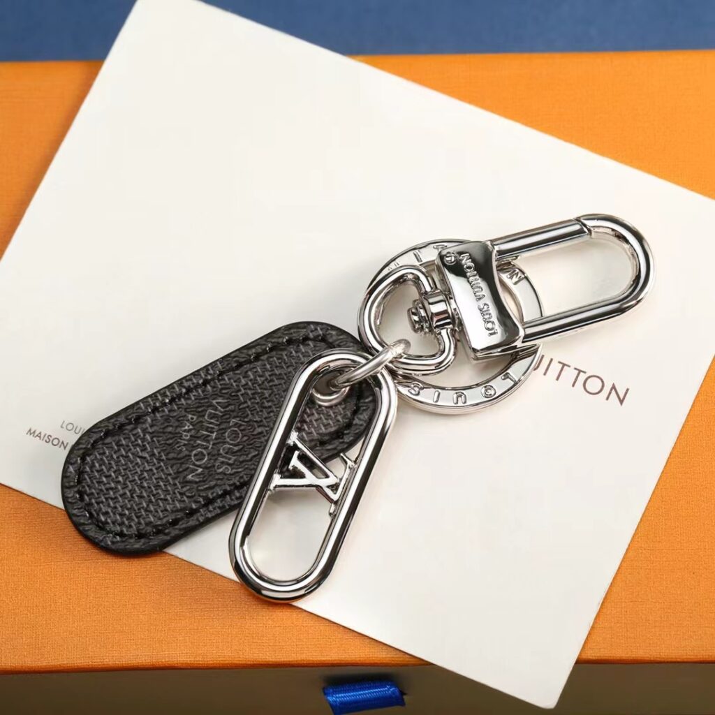 LV Louis Vuitton バッグペンダント キーホルダー 82 zm - 画像 (3)