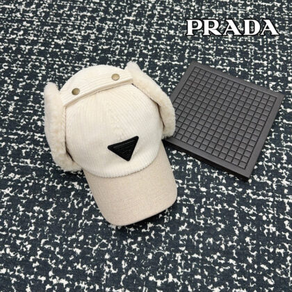 Prada綿毛の帽子24 SS97821
