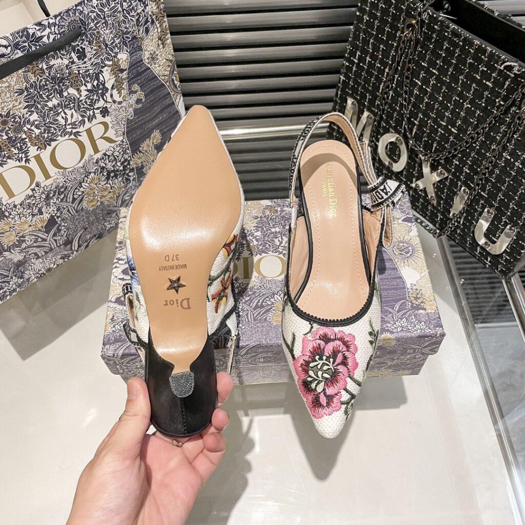 DIOR 新作刺繍ハイヒール 07zm 95759 - 画像 (4)