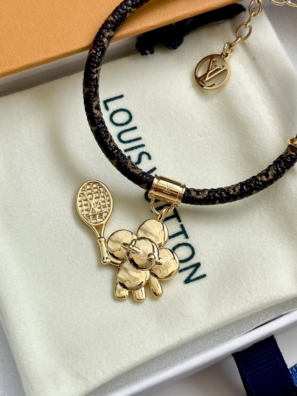Louis Vuitton（ルイヴィトン）vivienne ブレスレット - 画像 (6)