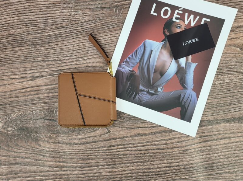 LOEWE 財布 4 zm 94920 - 画像 (3)
