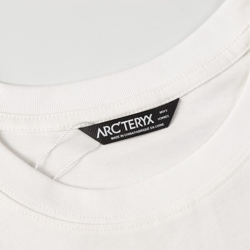 ARC’TERYX＊プリントロゴグラフィック 24SS TEE 売れ筋 - 画像 (5)
