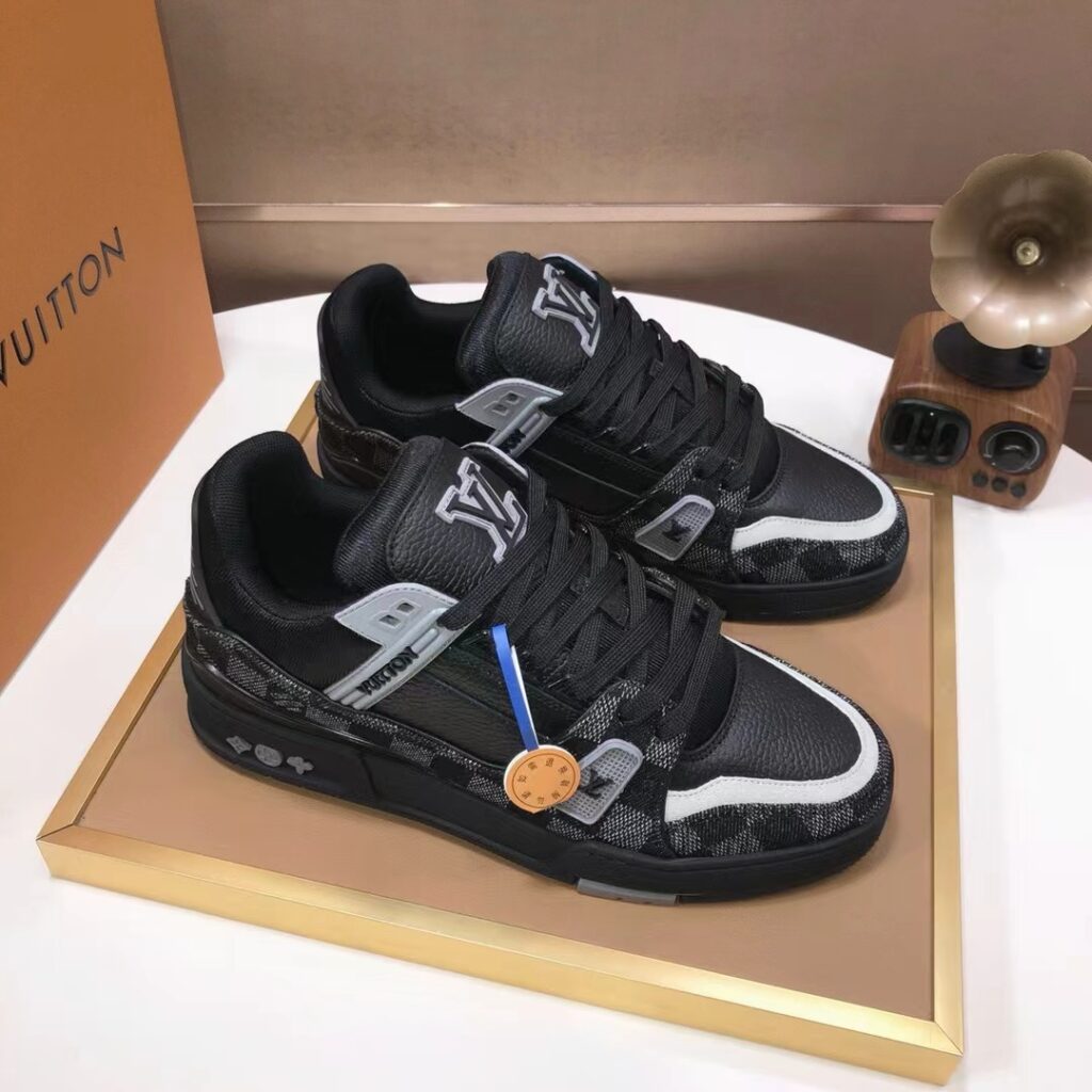 Louis Vuitton モノグラム靴、最高品質、日売100足 - 画像 (3)
