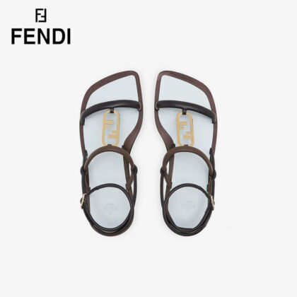 Fendiビーチサンダル 01 SS105216