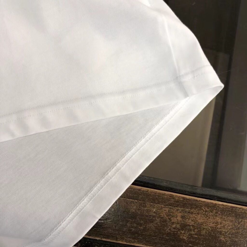 【LOUIS VUITTON 公式旗艦店】ルイヴィトン Tシャツ ご好評に付き再入荷！ - 画像 (6)