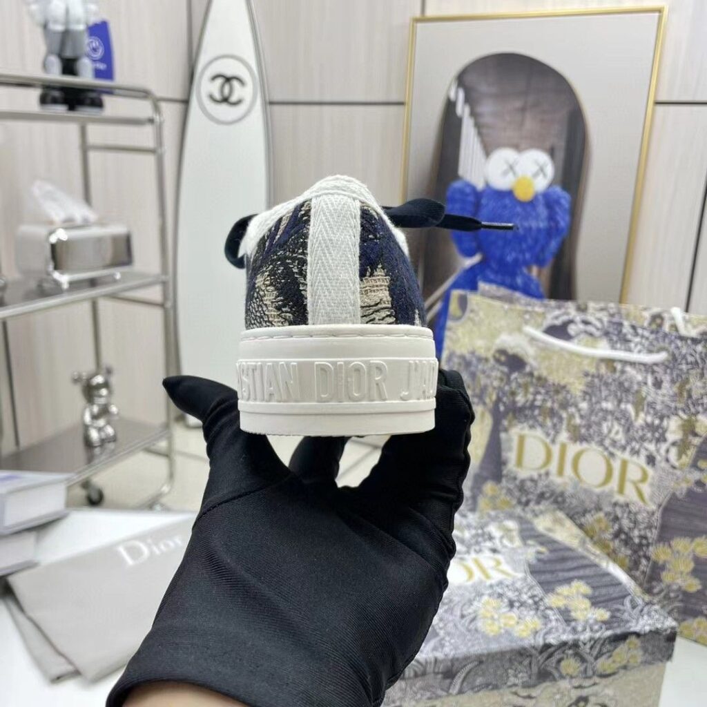 DIOR スーパー刺繍アルファベットスニーカー 05 zm94831 - 画像 (2)